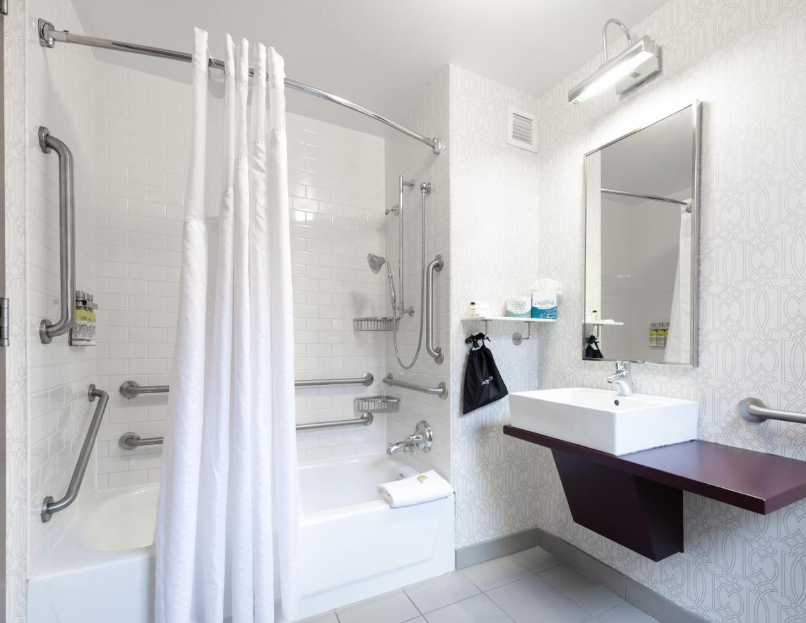 Holiday Inn Express Chicago - Magnificent Mile By Ihg Exteriér fotografie