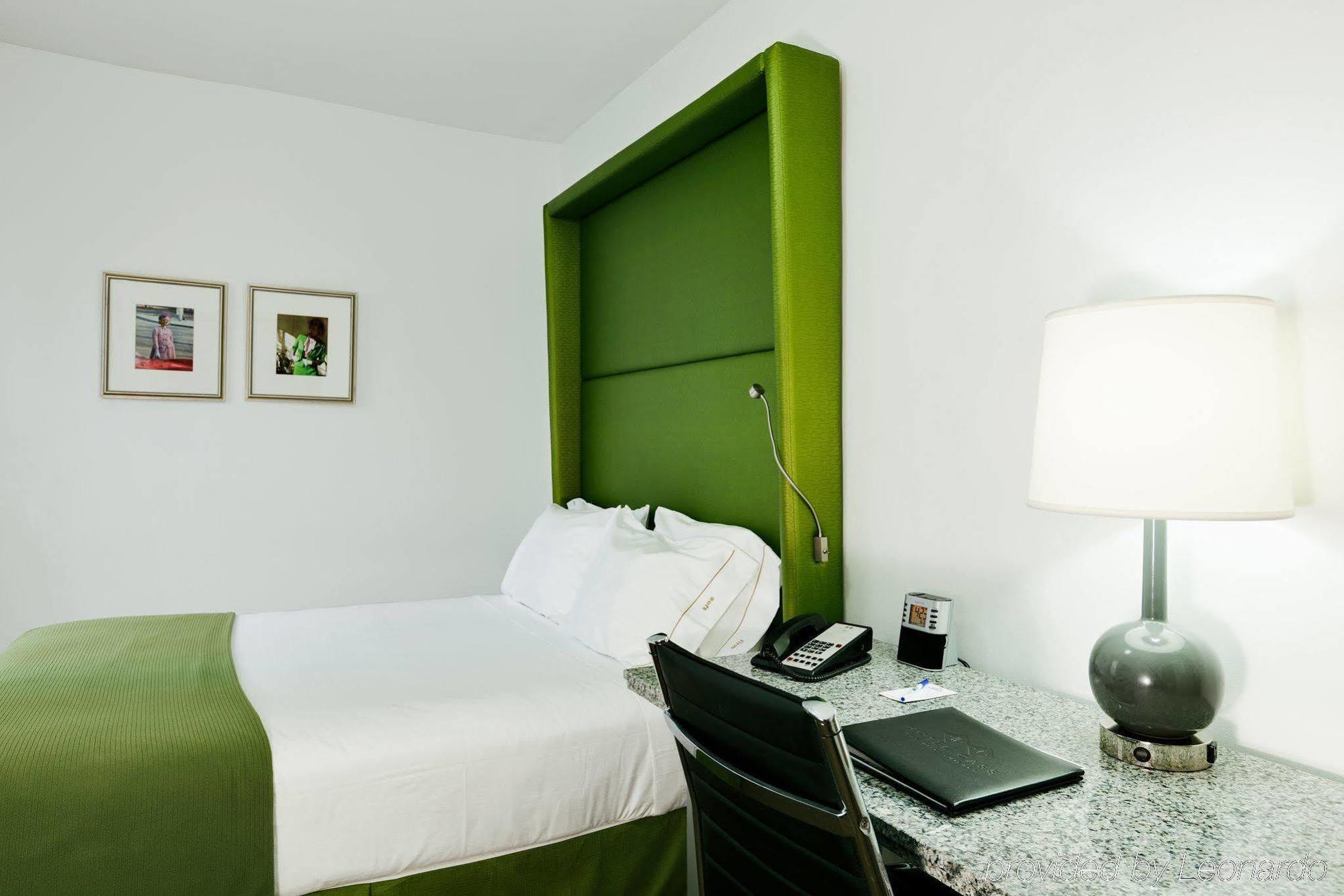 Holiday Inn Express Chicago - Magnificent Mile By Ihg Exteriér fotografie